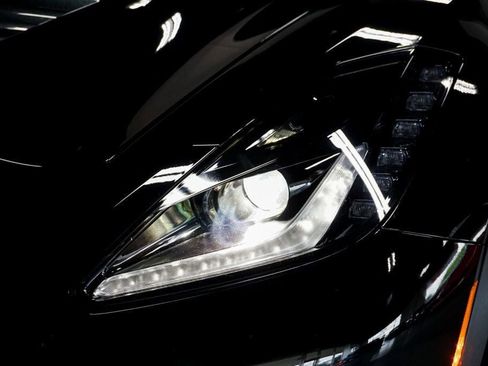 Used 2015 Chevrolet Corvette Z06 w/ 3LZ Preferred Equipment Group RWD image 76