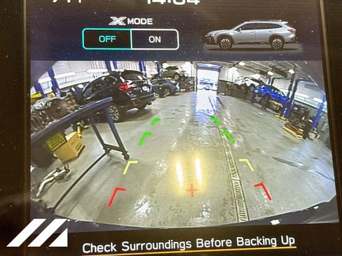 Used 2025 Subaru Outback Premium AWD/4WD image 16