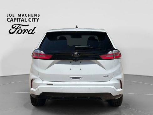 Used 2024 Ford Edge SE w/ Black Appearance Package AWD/4WD image 6