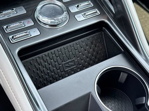 New 2026 Lincoln Nautilus Reserve AWD/4WD image 37