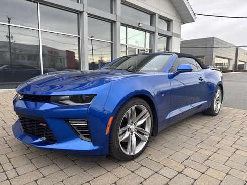Used 2016 Chevrolet Camaro SS image 31