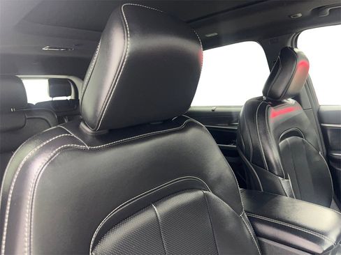 Used 2024 Jeep Grand Cherokee L Limited w/ Luxury Tech Group II image 50