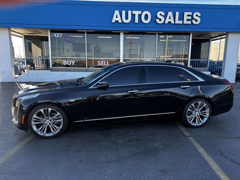 Used 2017 Cadillac CT6 Platinum image 2