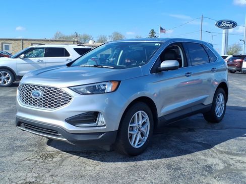 Used 2023 Ford Edge SEL w/ Convenience Package AWD/4WD image 6