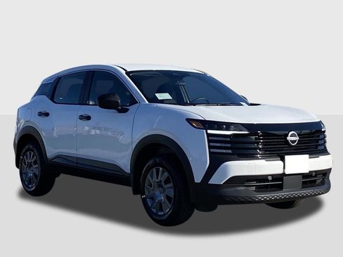 New 2026 Nissan Kicks S FWD image 6