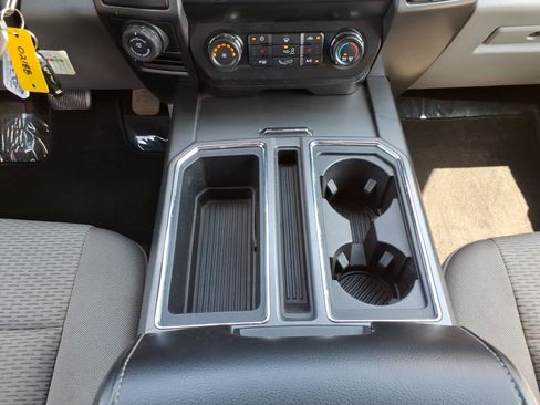 Used 2020 Ford F150 XLT w/ Equipment Group 302A Luxury AWD/4WD image 20