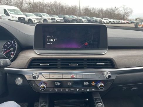 Used 2021 Kia Telluride SX w/ SX Prestige Package image 12