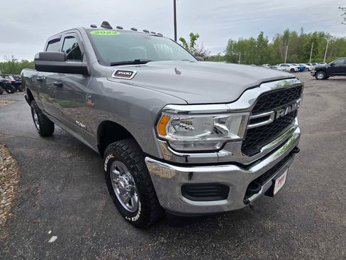 Used 2022 RAM 3500 Tradesman w/ Chrome Appearance Group AWD/4WD image 8