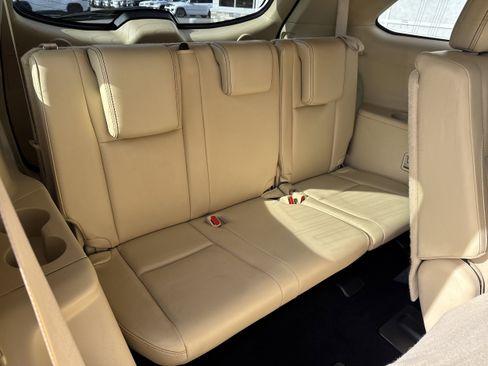 Used 2017 Toyota Highlander Limited Platinum AWD/4WD image 14
