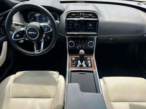 Used 2020 Jaguar XE R-Dynamic S AWD/4WD image 9