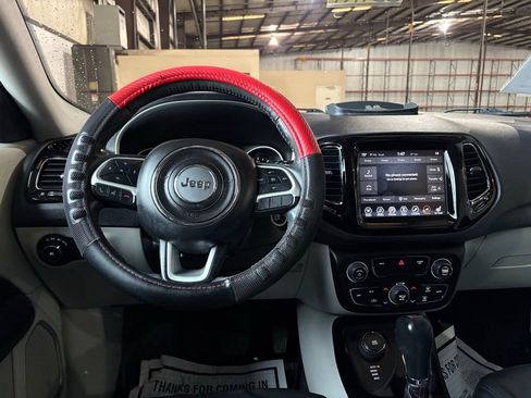 Used 2017 Jeep Compass Limited image 24