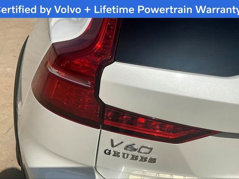Used 2023 Volvo V60 B5 Cross Country Plus w/ Protection Package Premier image 39