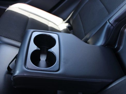 Used 2025 Ford Escape ST-Line FWD image 41
