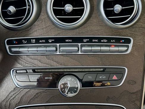 Used 2018 Mercedes-Benz C 300 Cabriolet image 18