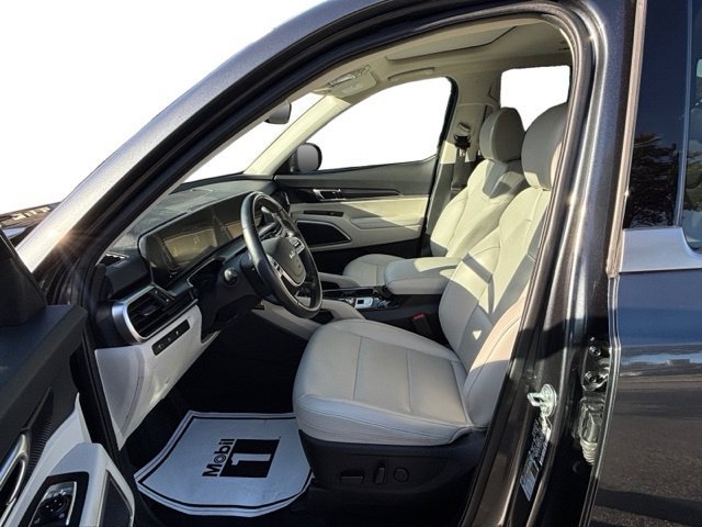 Certified 2024 Kia Telluride S w/ S Sunroof Package AWD/4WD image 10