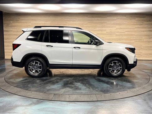 Used 2023 Honda Passport TrailSport image 28