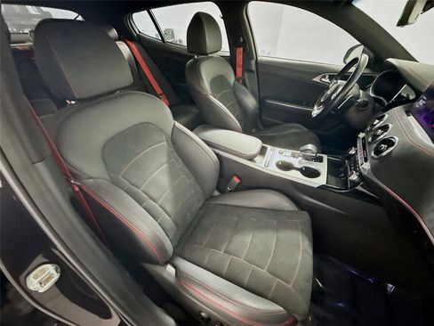 Used 2023 Kia Stinger GT2 w/ Option Group 015 image 23