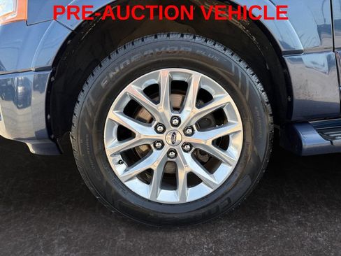 Used 2017 Ford Expedition Limited AWD/4WD image 9