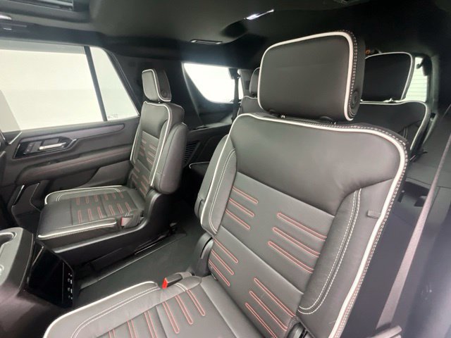 Used 2025 GMC Yukon AT4 Ultimate w/ LPO, Floor Liner Package AWD/4WD image 8