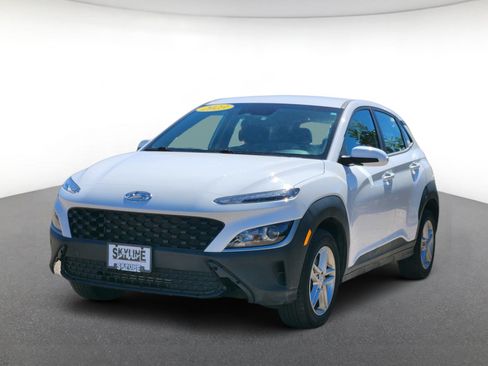 Used 2023 Hyundai Kona SE AWD/4WD image 2