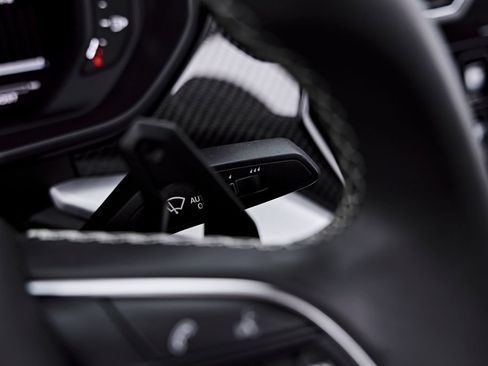 Used 2021 Lamborghini Urus AWD/4WD image 81