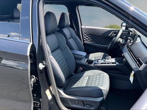 New 2026 Nissan Rogue Platinum AWD/4WD image 11