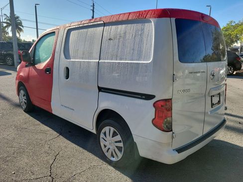 Used 2019 Nissan NV200 SV w/ Navigation Package image 5