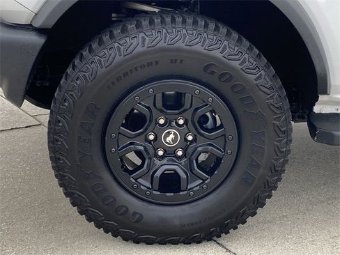 Used 2022 Ford Bronco Wildtrak image 24