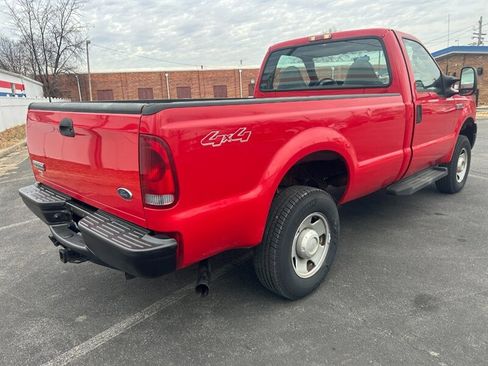 Used 2007 Ford F250 XL image 3