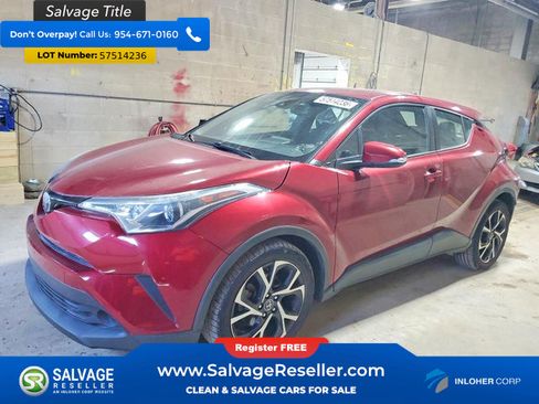 Used 2018 Toyota C-HR XLE FWD image 1