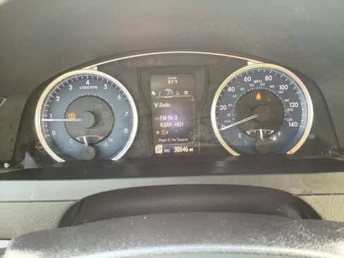 Used 2017 Toyota Camry XLE FWD image 47