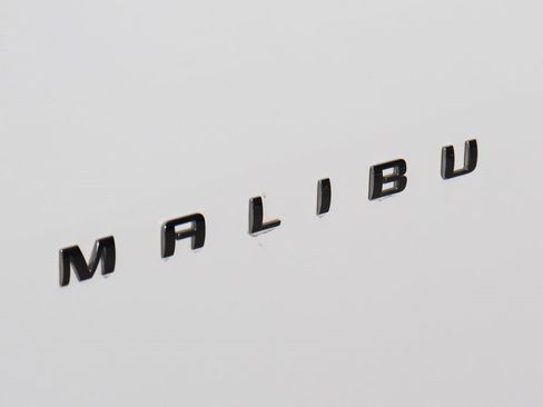 Used 2021 Chevrolet Malibu Premier image 48