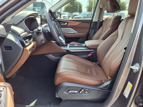 Used 2026 Acura MDX FWD w/ Technology Package image 17