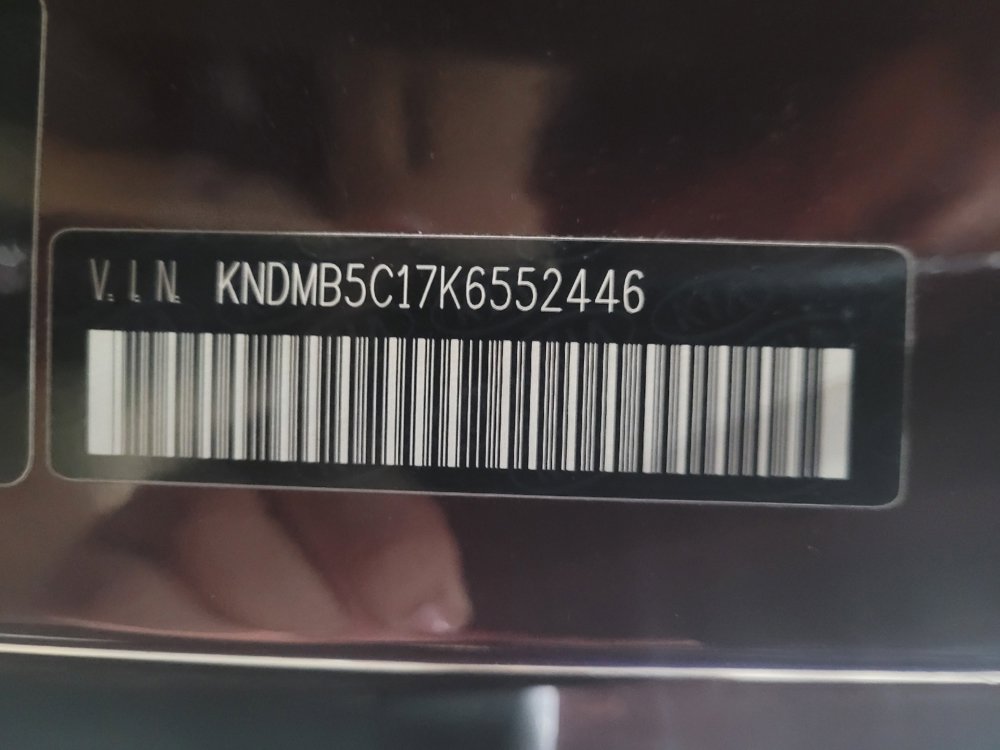 Used 2019 Kia Sedona LX FWD image 33