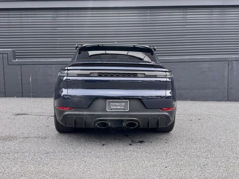 Certified 2024 Porsche Cayenne Turbo GT image 9