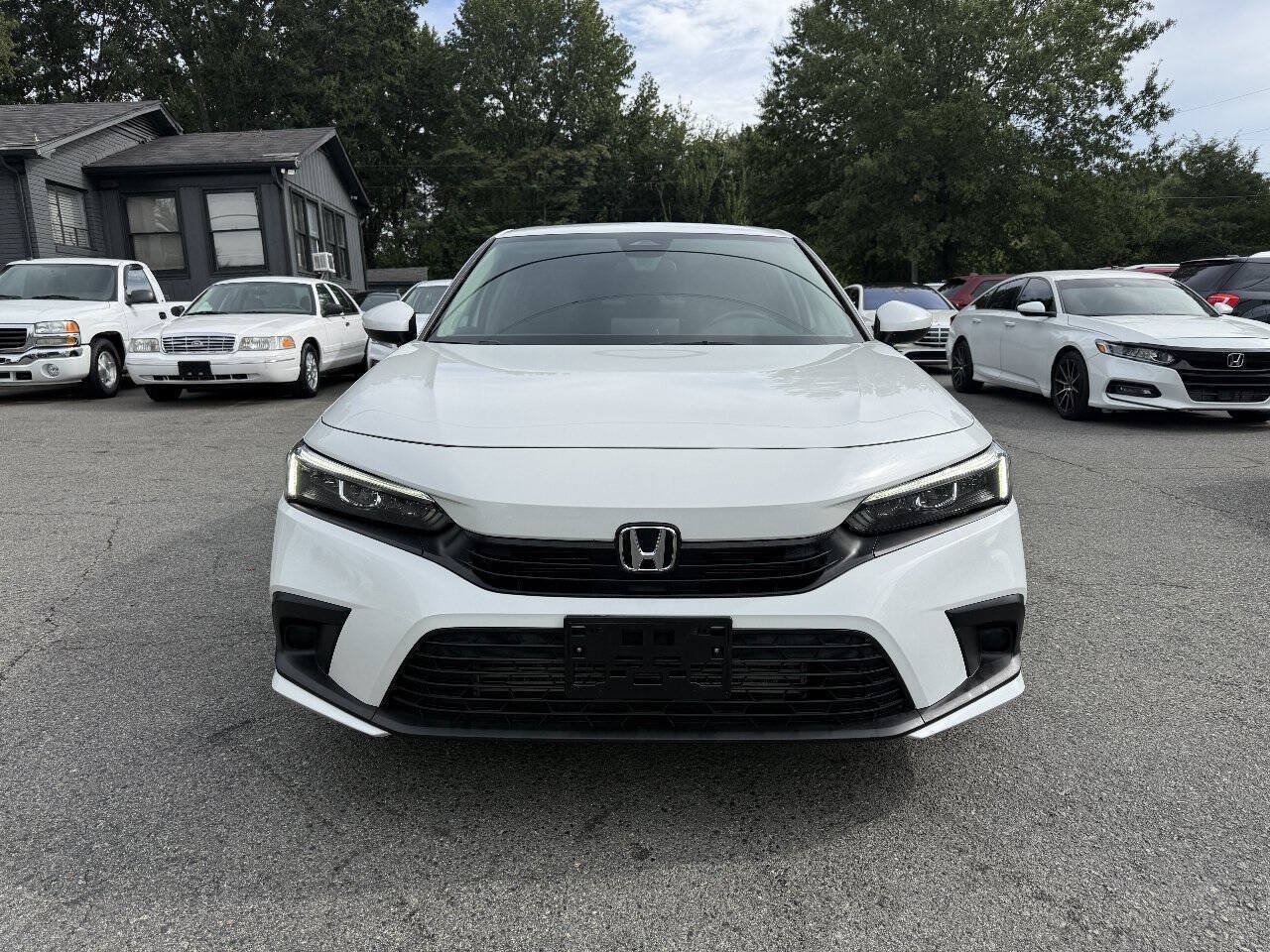 Used 2024 Honda Civic EX image 3