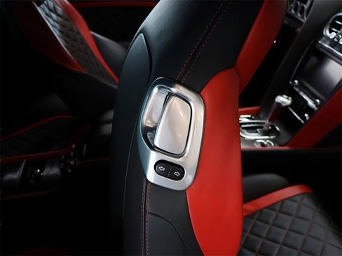Used 2017 Bentley Continental GT Speed image 15
