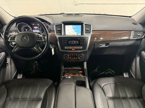 Used 2014 Mercedes-Benz GL 450 4MATIC image 18