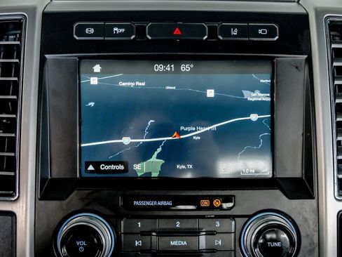 Used 2018 Ford F350 Platinum w/ Platinum Ultimate Package image 21