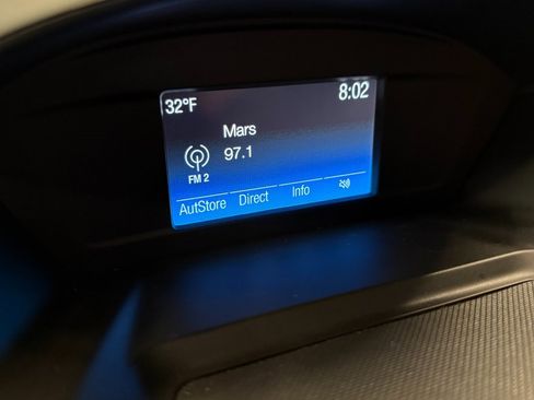 Used 2018 Ford Escape SE image 12