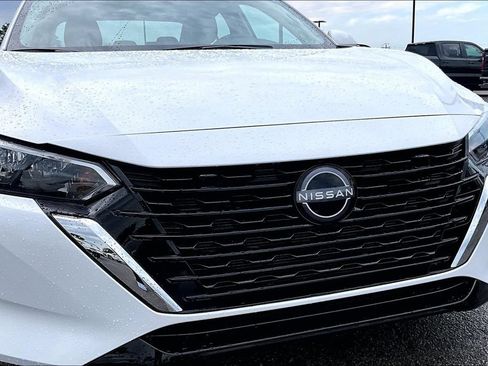 Used 2025 Nissan Sentra SV w/ All-Weather Package FWD image 37