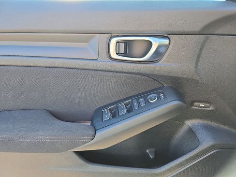 Used 2025 Honda Civic Sport image 14