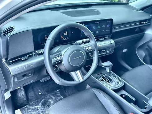 New 2027 Hyundai Kona SEL Sport FWD image 13