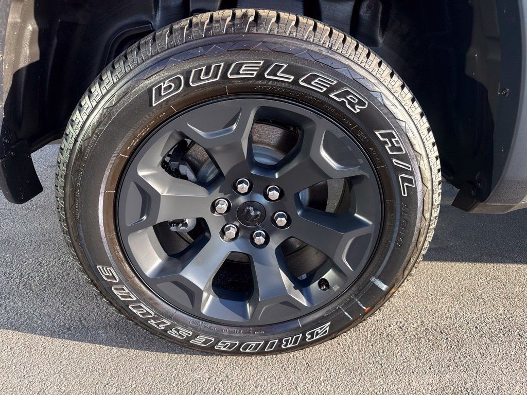 Used 2026 RAM 1500 Big Horn w/ Night Edition AWD/4WD image 9