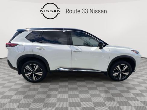 Used 2023 Nissan Rogue SL AWD/4WD image 5