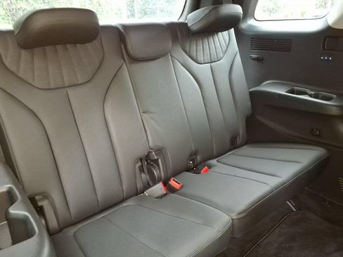 Used 2024 Hyundai Palisade Limited AWD/4WD image 21