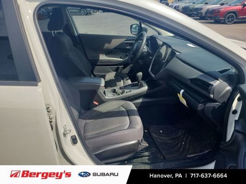 Used 2024 Subaru Crosstrek 2.0i Premium image 11