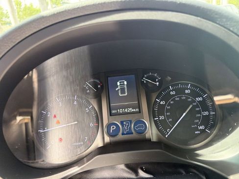 Used 2012 Lexus GX 460 w/ Comfort Plus Pkg image 25