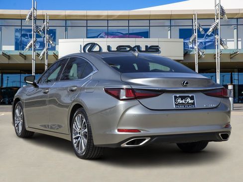 Used 2019 Lexus ES 350 w/ Premium Package image 3