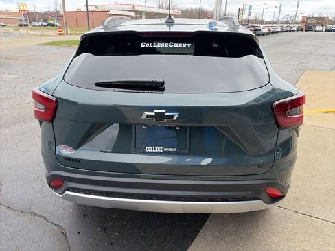 New 2026 Chevrolet Trax LT w/ Driver Confidence Package image 7